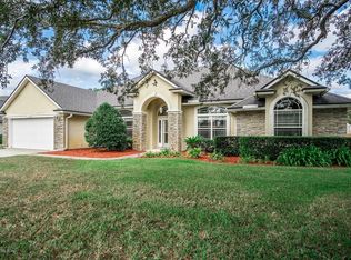 2920 Southbank Cir, Green Cove Springs, FL 32043