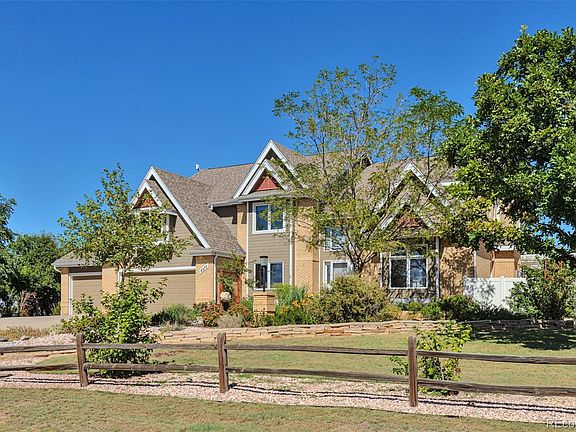 3rd image of 6577 Algonquin Drive