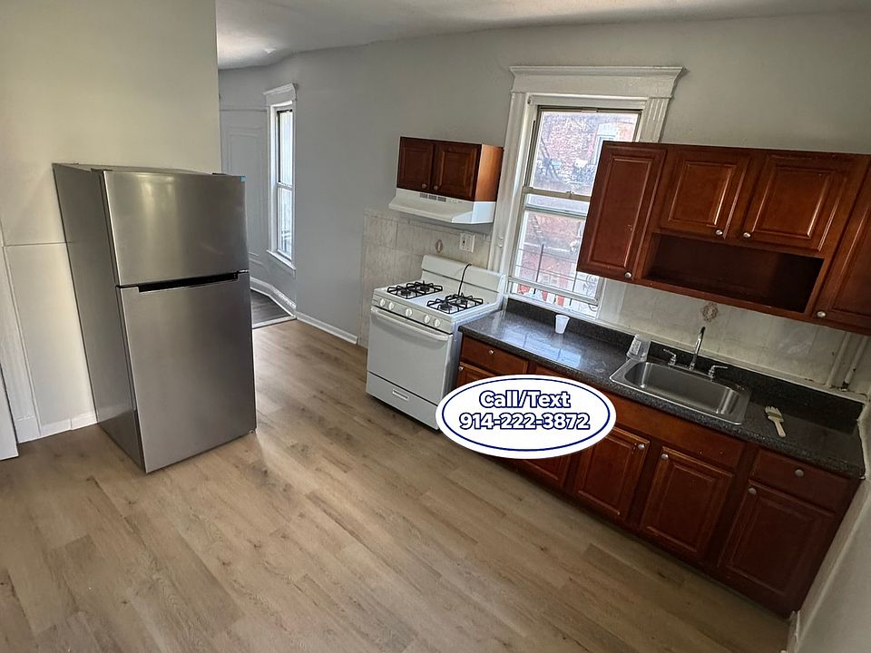 1st image of 42 Groshon Ave APT 2N