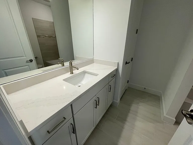 4101 Sonoma Oaks Cir — Photo 30