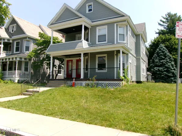 1338 Parkwood Blvd, Schenectady, NY 12308