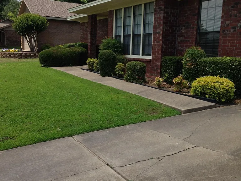 8107 Williamsburg Rd — Photo 12
