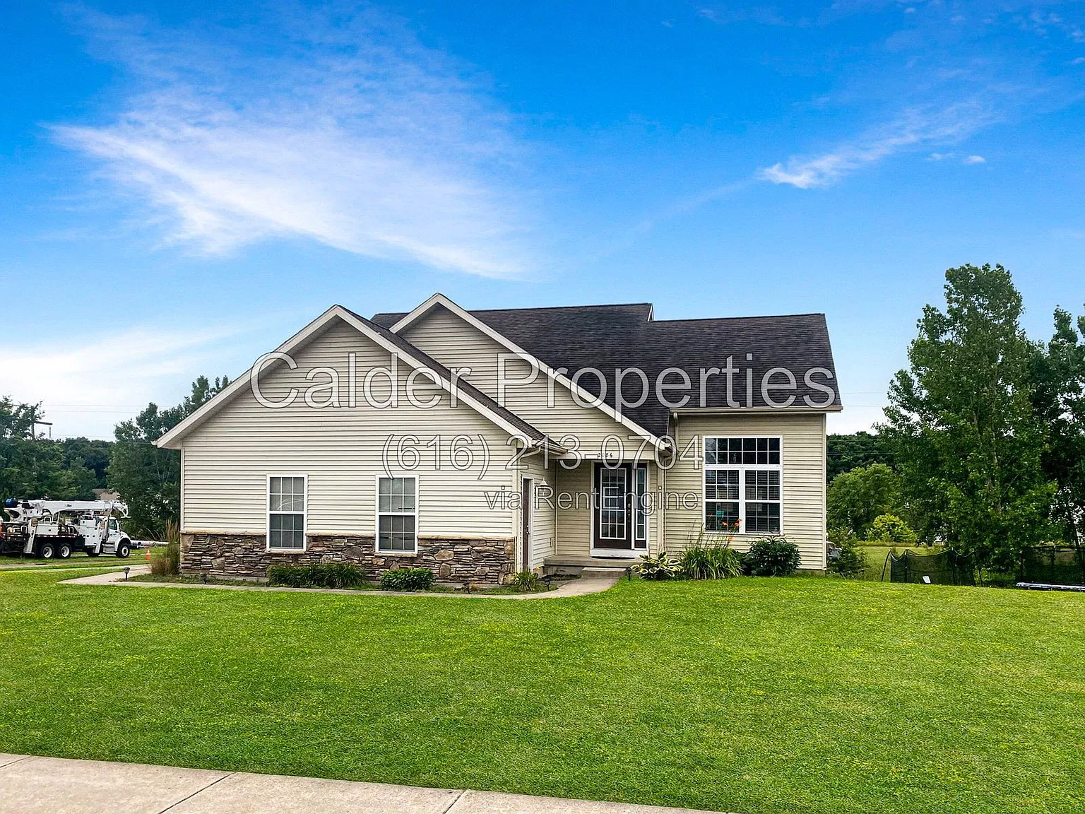3 bed, 2.5 bath, 1644 sqft, $2,750 — Photo 1