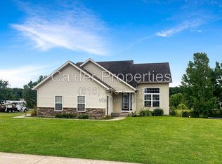 2086 Eaststone St SE, Caledonia, MI 49316