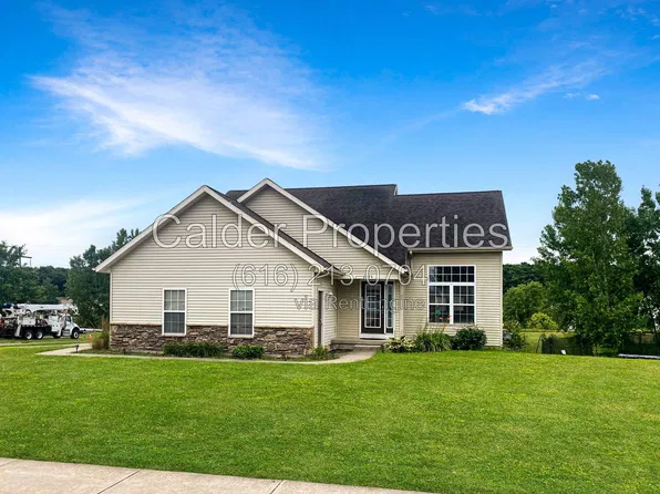 2086 Eaststone St SE, Caledonia, MI 49316
