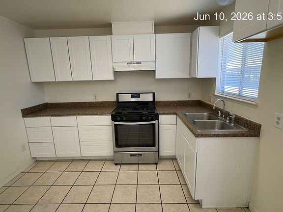 4th image of 569 N Elmwood Ave APT 8