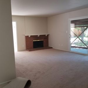 326 E Robinhood Dr, Stockton, CA, 95207