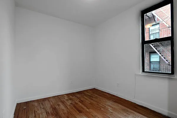 Rented by J Misrahi Realty Corp | media 5