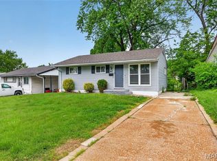 143 Grampian Rd, Saint Louis, MO 63137