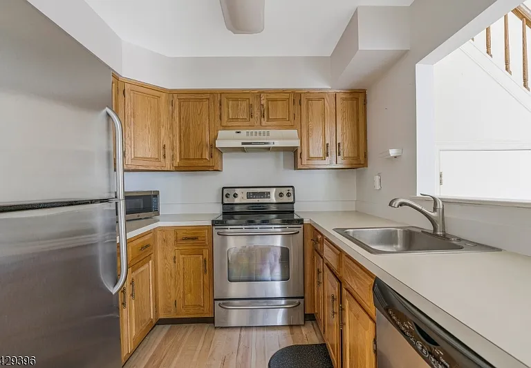 44 Spruce Ct — Photo 14