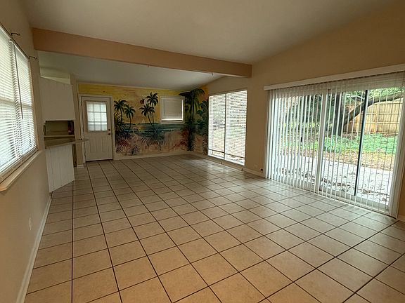 4th image of 123 Gilmore Dr