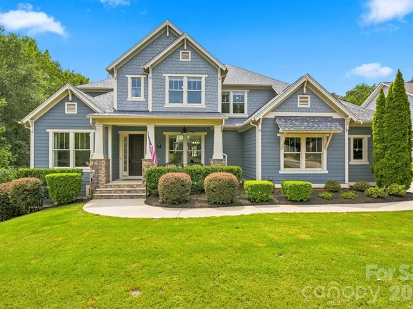 2111 Tatton Hall Rd, Fort Mill, SC 29715