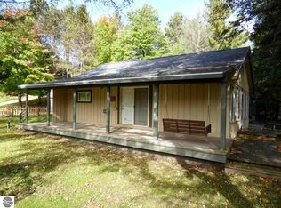 12920 Johnson Rd, Kaleva, MI 49645