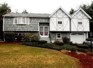 40 Joanne Rd, Stoughton, MA 02072