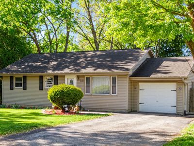 713 University St, Harvard, IL, 60033