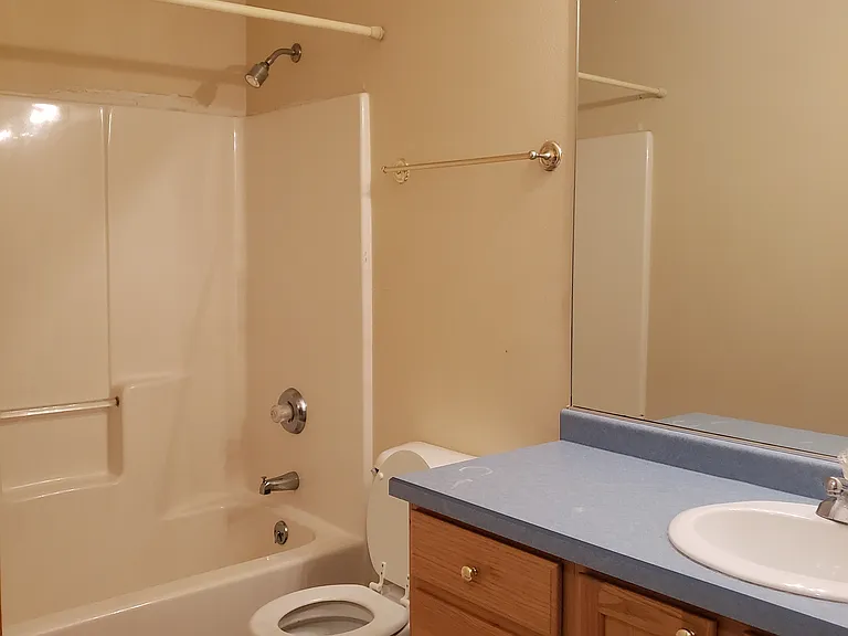 105 Llanos St #105 — Photo 18