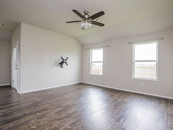 4th image of 713 67th Ave