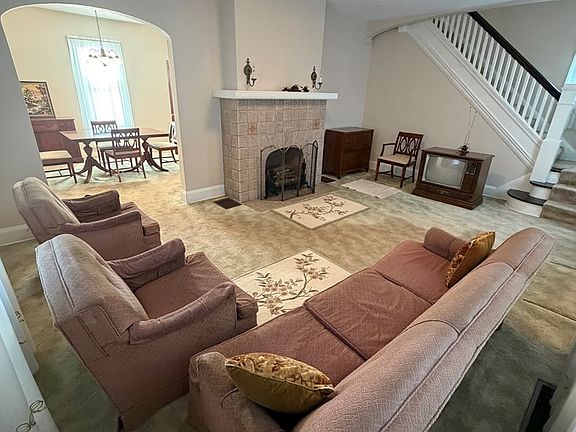 5th image of 73 Ridgecrest Rd