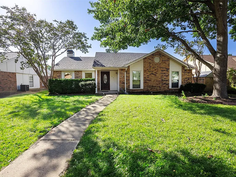 1512 Jabbet Dr — Photo 3