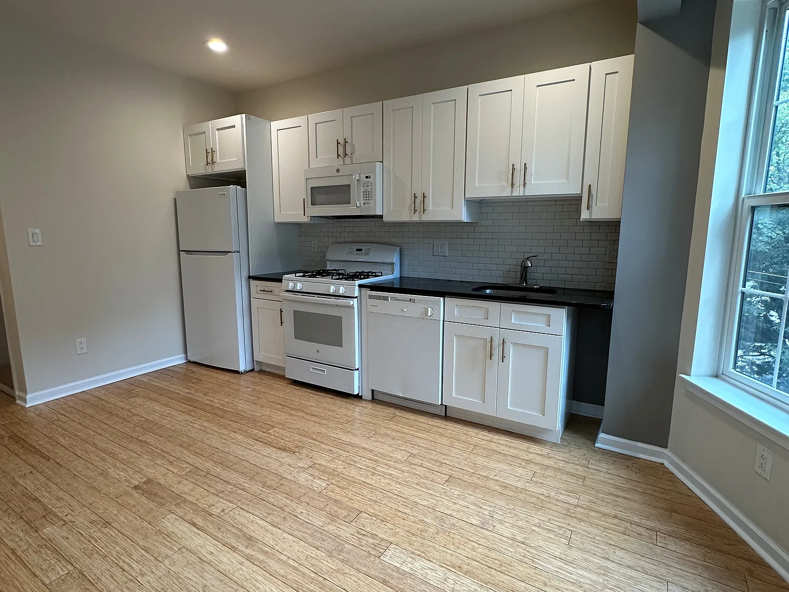 1328 N 7th St — Photo 3