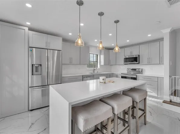 2734 Yale Lane, Boynton Beach, FL 33426