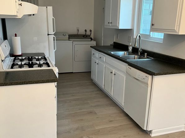 (undisclosed Address)