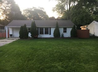 607 N Evanslawn Ave, Aurora, IL