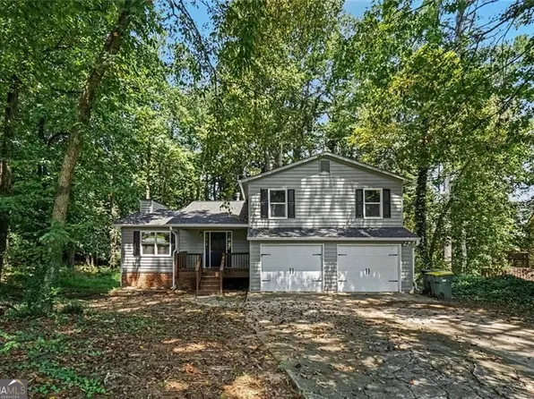 137 Farmington Dr, Woodstock, GA 30188