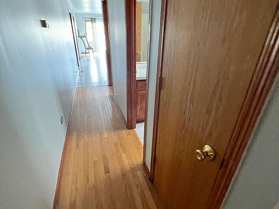 5th image of 7548 W 62nd Pl #2