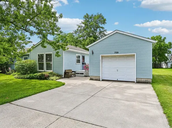 733 W 3rd St, Marysville, OH 43040