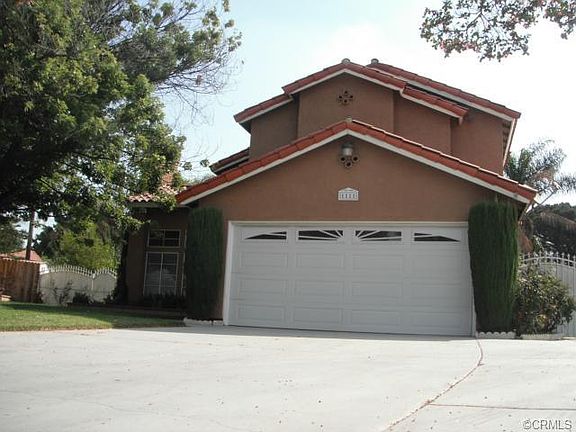 2nd image of 1111 S Vine Ave