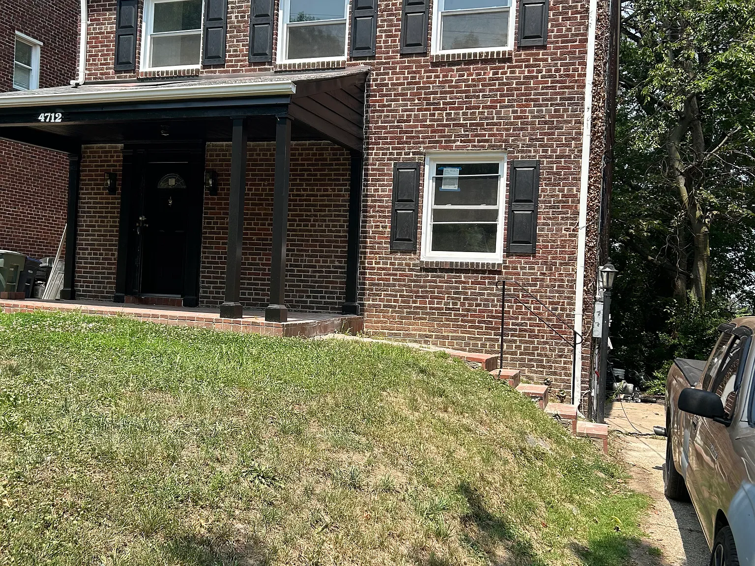 6 bed, 2100 sqft, $7,500 — Photo 1