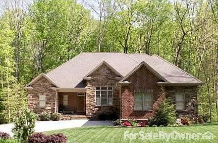 2nd image of 501 Leatha Ln NW