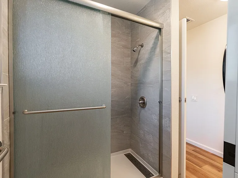 Templeton Gardens — Photo 32