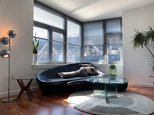Rented by Compass | media 8