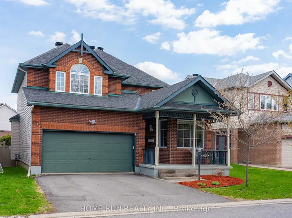 13 Colindale Ave, Ottawa, ON K2J 4V6