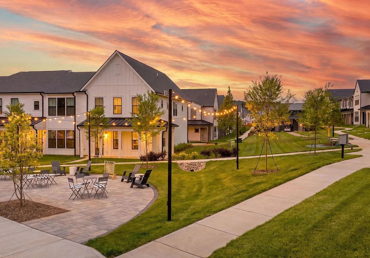 HARMON Jefferson Village by Crescent Communities — Photo 1