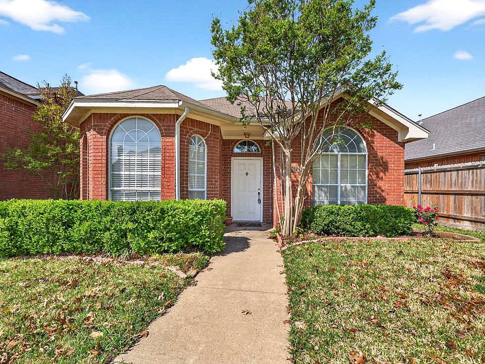 1st image of 2207 Dallas Dr