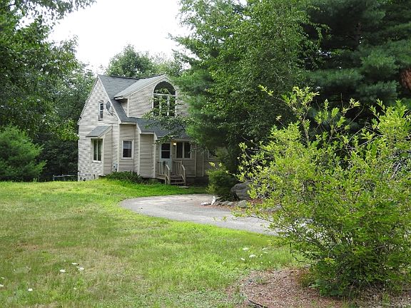 2nd image of 42 Seasons Ln