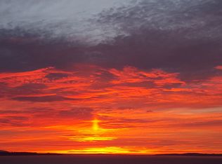 18506 Olympic View Dr, Edmonds, WA 98020