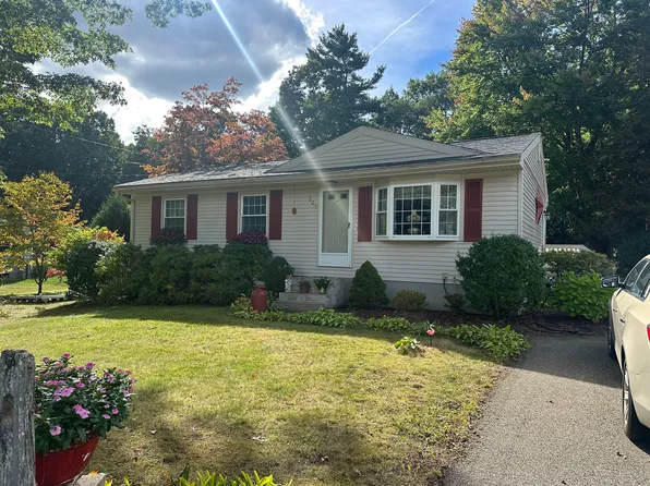 203 New Boston Rd, Sturbridge, MA 01566