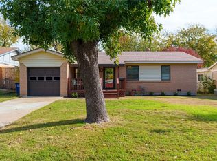 113 Windward Way, Euless, TX 76040