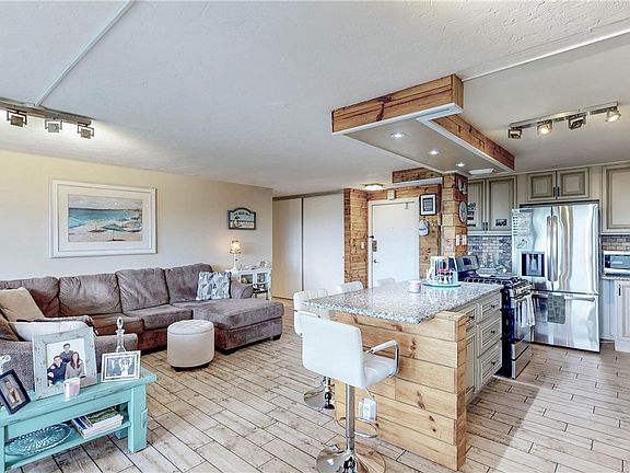 3rd image of 12900 Lake Ave APT 915
