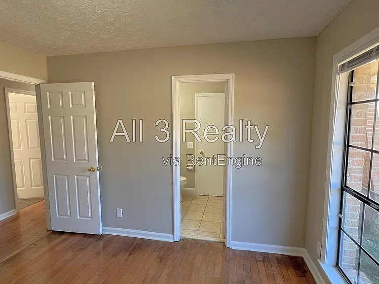 561 Dunbarton Rd — Photo 29