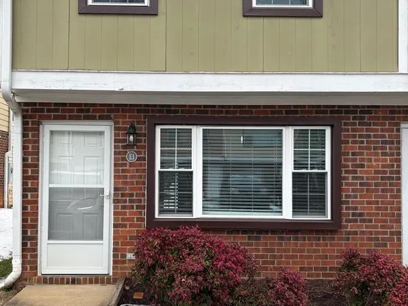 1241 S 5th St APT E1, Mebane, NC 27302