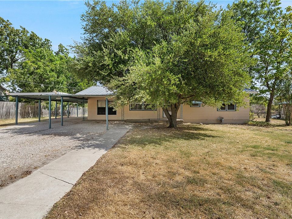 629 E Meridian, TX 76665 MLS 217709 Zillow