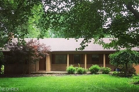 1st image of 209 Moreland Dr