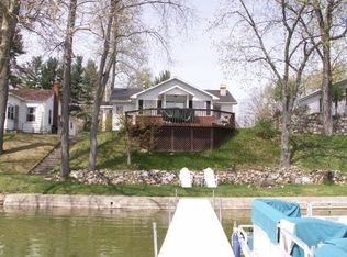 3925 W Sycamore Beach Rd, Angola, IN 46703