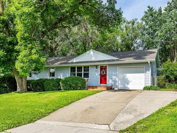 4210 SE 13th St, Des Moines, IA 50315