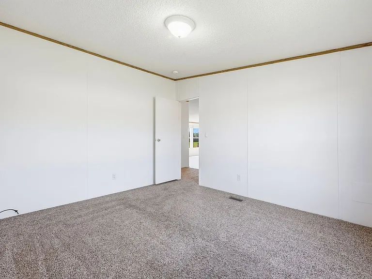 1385 Live Oak Rd — Photo 38
